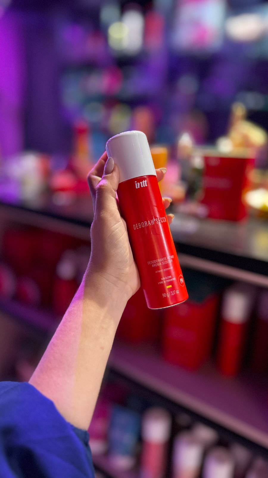 Desodorante aerosol da Debora Sexo
